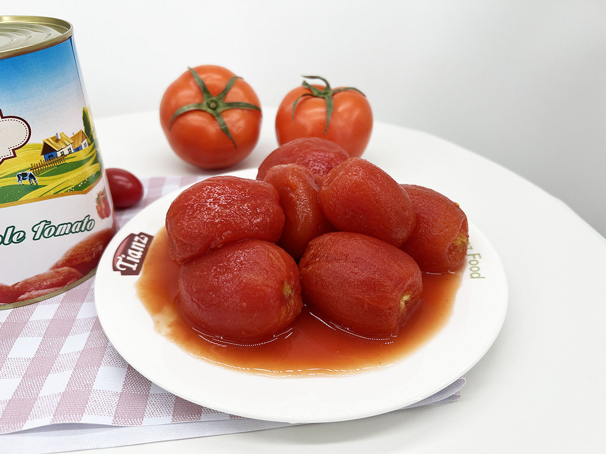 Tomate picado enlatado Tianz 800 g Brix: 5% -6% Soporte OEM